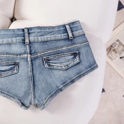 New Sexy Rivet Low Waist Ripped Super Short Booty Y2K Denim Shorts Jeans Women