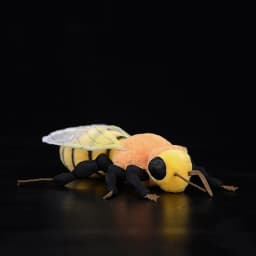 Lifelike Silkworm Moth Plush Toys Soft Insect Rosy Maple Moth Bee Pink Orchid Mantis Beetle Stuffed Animals Toy Gifts