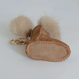 Cute Fur Keychains Hand-sewn Leather Key Chains For Bag Pendants Car Key Fashion Women Couple Festival Gift Keyrings Accessories