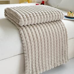 New Simple 3D Plaid Blanket Autumn Winter Soft Warm Multi-functional Sofa Blankets Cozy Durable Artificial Rabbit Plush Blanket