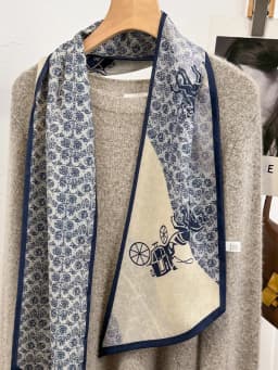 Silk Velvet Printed Scarf Women's Versatile Long Stripe Elegance Carriage Neck Protection Thin Style Spring Autumn Scarf Shawl