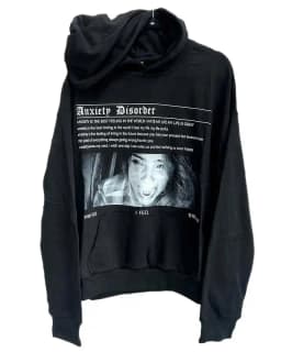 Men Black Pullover Hoodie Rock Inspired Street Trend Design Youth Clothing Loose Fit Comfy Urban Wear with Stylish Attitude