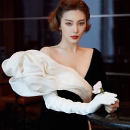 50cm New Genuine Leather White Women's High Grade Party Mittens Sheepskin Lady Winter Velvet long Gloves Creamy Ivory Snow White