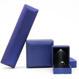 Ring Box High-end Creative LED Lamp Marriage Gift Jewelry Packaging Pendant Necklace Charm Simple and Elegant Top Grade Delicate