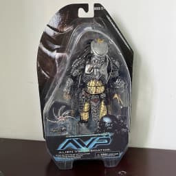 Celtic Predator Masked Scar Predator Scar Figure AVP Alien vs. Predator Chopper Model Movie Birthday Christmas Gifts Doll