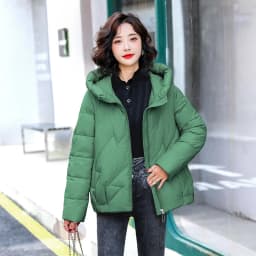 Women's Short Winter Cotton Jacket Warm New Loose Hooded Thick Cotton Coat Trendy Quilted Cotton Padded Jacket Parkas Clothing