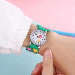 Cartoon flower pattern watch