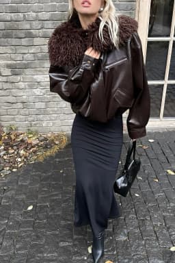 Laur 2026 Women Faux Leather Short Jacket With Fluffy Big Fur Collar Oversized Warm Winter Biker Coat For Ladies