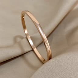 Simple Smooth Stainless Steel Bangles Bracelets for Women Trendy Gold Plated Metal Bracelet Jewelry Accessories Lady Gift
