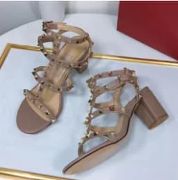 Women Elegant Low Heels Sandals Front Open Toe Lock Stud Buckle T-Strap British Shoes Fuchsia Beige Matte/Shiny Leather Pumps 42