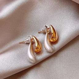 1 Pair Fashion Temperament Elegant Sun Flower Stud Earrings for Women Suitable Individuation Party Wedding Jewelry Birthday Gift