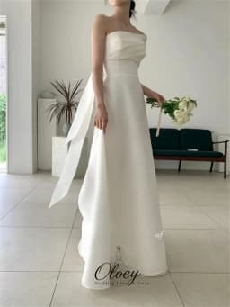 OLOEY Asymmetric Off The Shoulder Simple Korea Wedding Dress Photo Shoot 웨딩드레스 Customized A-Line Bridal Gown Lawn Wedding