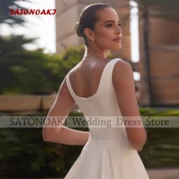 Customized Elegant Square Collar Ivory Satin Wedding Dress for Bride Sleeveless Bride Gown with Pockets Bow Vestidos De Novia