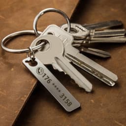 Stainless Steel Anti-lost  Customized Phone Number Key Chain for Women Men Personalized Laser Engraved Names  Bar Key Ring