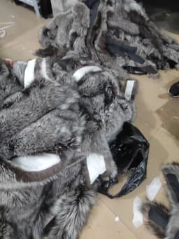 Female Large Fox Fur Collar Outerwear Thick Warm Fur Real Fur Coat Winter Jacket Women White Duck Down Jackets Hooded