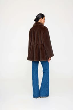 Laur 2026 Shawl Collar Faux Fur Coat Drawstring Waist Mid Length Warm Winter Ladies Plush Fluffy Outerwear