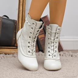 White Women's Kitten Heel Ankle Boots Elegant Lace Embroidery Booties Autumn Fashion Lace-up Short Boots Size36-43 Bottes Femmes