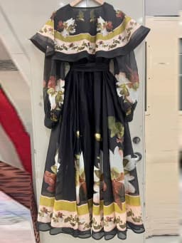 Retro 2025 Women's Autumn New V-Neck Cloak Lantern Long Sleeve Loose Print Dress With Waist-Tied And Big Swing Fluffy Dress