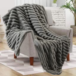 Thicken Winter Throw Blanket Faux Fur Plush Bed Fleece Fluffy Soft Knee Sofa Blanket Double Layer Stitch Bed Blankets