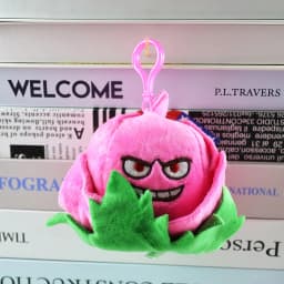2025 New Style Plants vs Zombies Plush Pendant Cute SunFlower Peashooter Chomper Bag Keychain Decoration Stuffed Doll Kids Gift