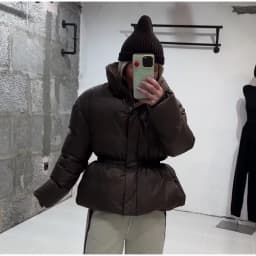 Glossy Stand‑Collar Drawstring Waist Back Zip‑Up Puffer Coat 2026 Winter Women Warm Padded Jacket Trendy Lady Cotton‑Padded Coat