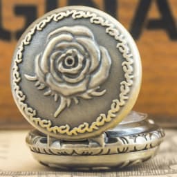 Small, Retro Bronze Steampunk Rose-Carved Small Quartz Pocket Watch Necklace Pendant Clock Chain Men's And Women's Chain Gift