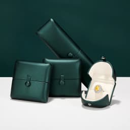 Luxury Dark Green Ring Box Premium Leatherette Jewelry Storage Case with Soft Velvet Lining Elegant Gift Packaging for Jewelry