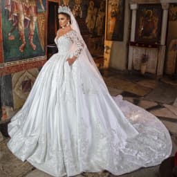 Customized Ball Gown Long Sleeves Wedding Dresses 2026 Party Evening Dresses White Elegant Beaded Appliques Lace Bridal Gowns