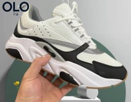Black Iridescent Reflective Mesh Dad Shoes Thick Sole Shock Absorb Night Glow Casual Sneakers Unisex