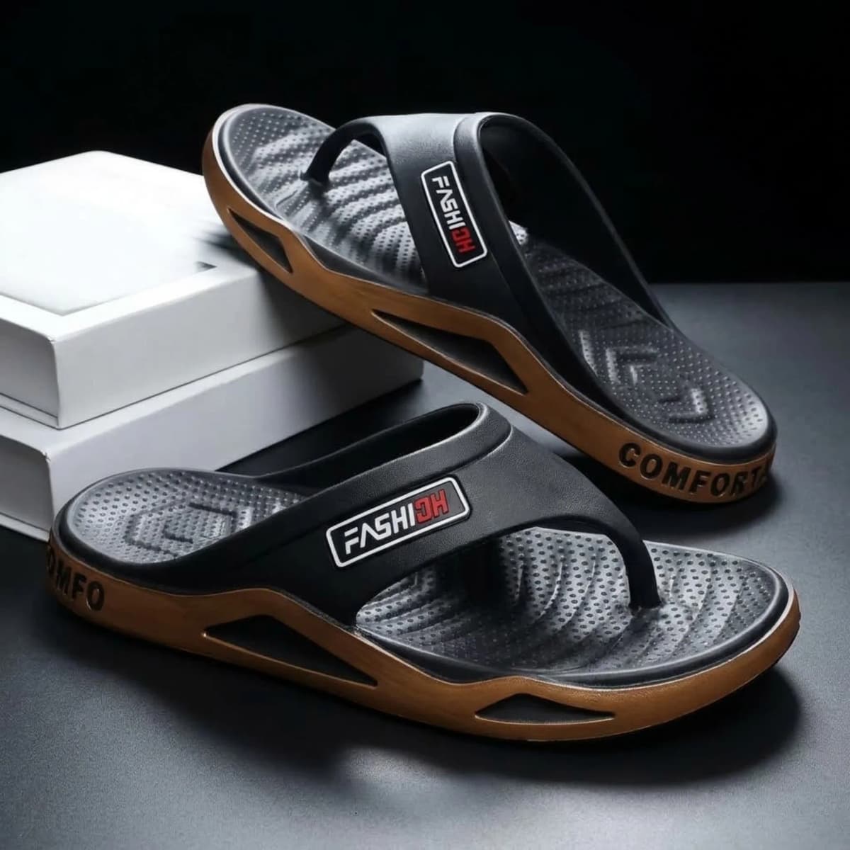 Men's New Spring and Summer Casual Color-Blocking Versatile Eva Comfortable Flip-Flops for Indoor Home Bathroom and Outdoor Daily Use