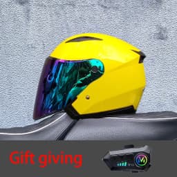 High quality motorcycle helmet, pedal, motorcycle half cover helmet, cascos para motos, paired with Bluetooth earphones