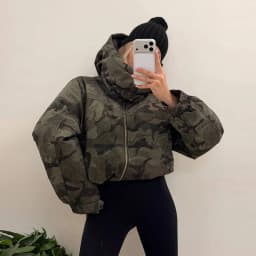 Camo Print Hooded Puffer Jacket Chic Zip Up Stand Collar Elastic Cuff Warm Cropped Coat 2026 Women Winter Commute Street Jackets