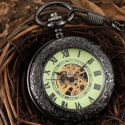 Luxury Pocket Watch with Chain for Man Mechanical Skeleton Roman Numeral Quality Engraved Clock Pocket Watches for Women Lady