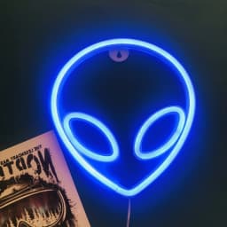 Green Alien LED Neon Night Lights Art Sign Game Room Hip Hop Party Bar Bedroom Decoration Christmas Gift Wall Hanging Neon Sign