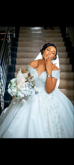 Customized New High Quality Trailing Bridal A-Line Plus Size Custom Made Bridal Bride Gown Wedding Dresses