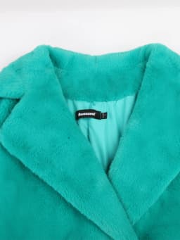 Nerazzurri Winter Long Purple Black Green Fluffy Thick Warm Luxury Faux Fur Coat Women Sashes New Arrival 2022 Furry Overcoat