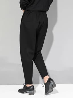[EAM] Women Patchwork Split Joint Brief Pants New Spring Autumn High Elastic Waist Black Loose Trousers Fashion Tide 2026  JQ013
