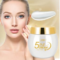 5-in-1 Moisturizing Cream with Collagen, Centella Asiatica Extract & Niacinamide – Firms, Smooths & Brightens Skin Make the Skin Appear Lighter, Brighter, or More Radiant