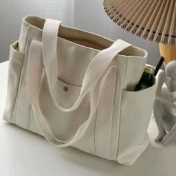 Large Canvas Tote Bag with Multiple Pockets, Minimalist Shoulder Handbag for Work, Travel & Daily Use