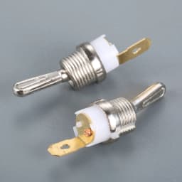 2Pcs Saw Chain Flameout Turn off Toggle Switch for 4500 5200 5800 or 2500 3800 6200 Chainsaw Parts Garden Power Tools