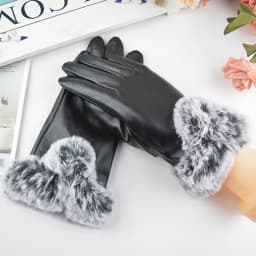 Women's Large V-shaped Touch Screen Warm Plush Leather Gloves Winter Cycling Fashion Black PU Leather Gloves