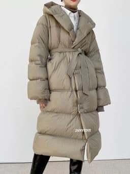 Janveny 2025 New Oversized Hooded Winter Puffer Jacket Women Solid Thick Warm Sashes Tie Up White Duck Down Over The Knee Coat