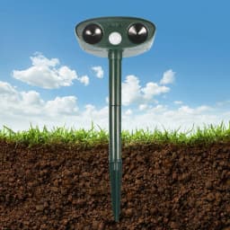 Solar Outdoor Cat Squirrel with Motion Sensor Ultrasonic Animal Repeller Animal Device for Farm Protection