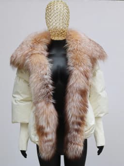 2026 Winter Real Fox Fur Collar White Duck Down Padded Down Jacket Regular Fashion Warm Big Fur Collar Women's Coat