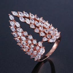 Huitan Aesthetic Flower Adjustable Finger Ring Female Brilliant Zirconia Jewelry for Engagement Ceremony Delicate Accessories