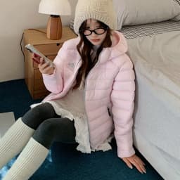 Lightweight Down Cotton Jackets Women Autumn Winter Warm Long Sleeve Hooded Parkas Woman Solid Zipper Up Short Cotton Parkas