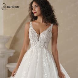 Customized BEPEITHY V Neck A Line Wedding Dresses 2025 Sleeveless Vestidos De Novias Bride Lace Bridal Gown Vintage Boho Robes