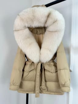 Lagabogy 2025 Thick Warm Mid-Long Puffer Coat Real Fox Fur Collar White Duck Down Coat Female Loose Warm Hooded Parkas With Belt