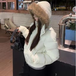Women's Winter Warm Jacket Korean Thickened Big Fur Collar Hooded Outerwear Fashion Casual Detachable Short Cotton-Padded Coat