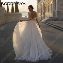 RODDRSYA Customized Luxury Long Sleeves Wedding Dress A Line Applique Lace Scoop Neck Soft Tulle Boho Bridal Gown Sweep Train